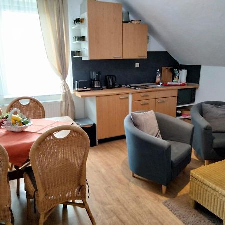 Ferienwohnung Neheim Mit Dennis Und Alexander Alexander Mit Klimaanlage Buitenkant foto