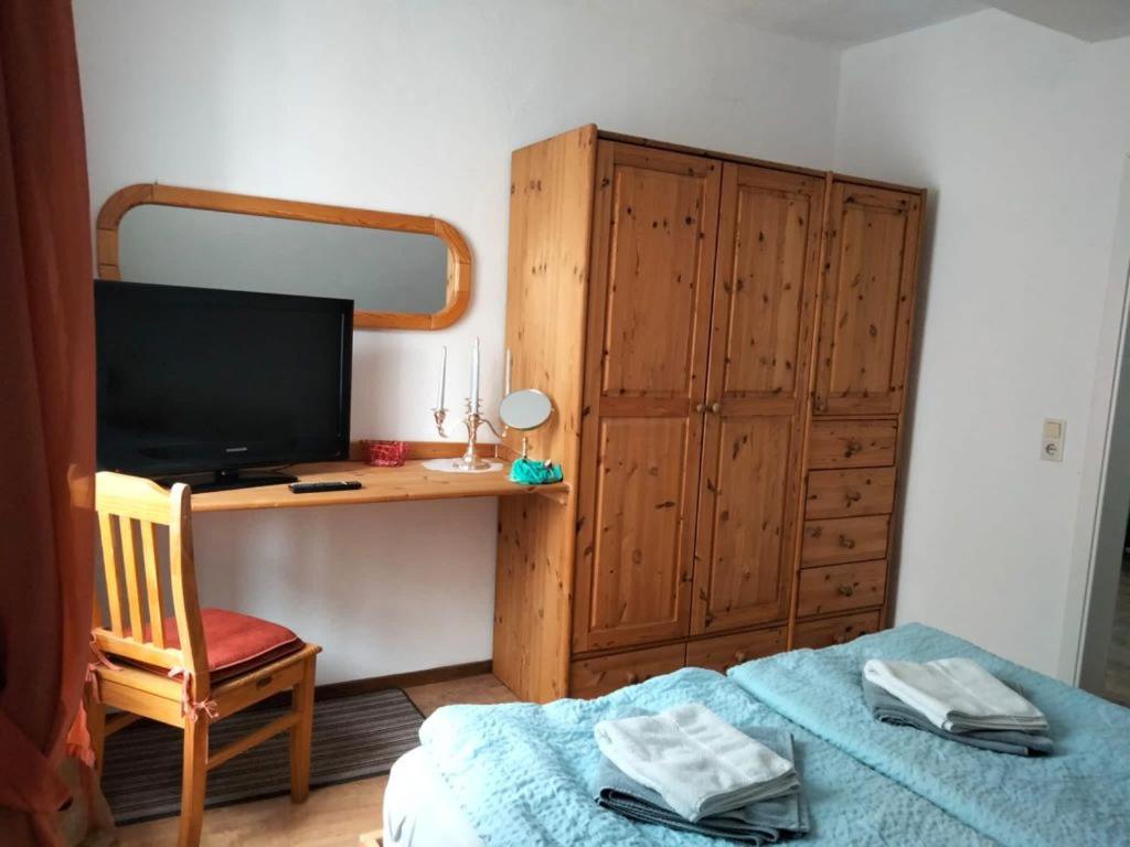 Ferienwohnung Neheim Mit Dennis Und Alexander Alexander Mit Klimaanlage Buitenkant foto